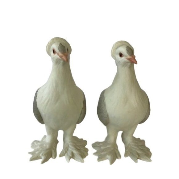 Vintage Pair of Boehm Tumbler Pigeons $200/Set - Picture 1 of 10